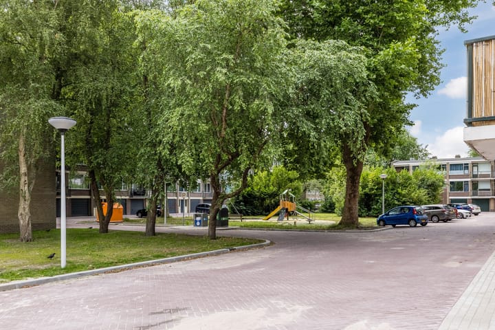 Foto 33 van Lijsterstraat 218