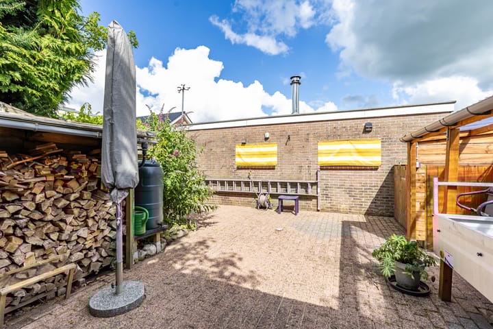 Foto 40 van De Bou 44