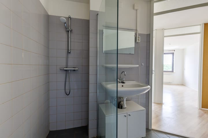 Foto 11 van Linie 275