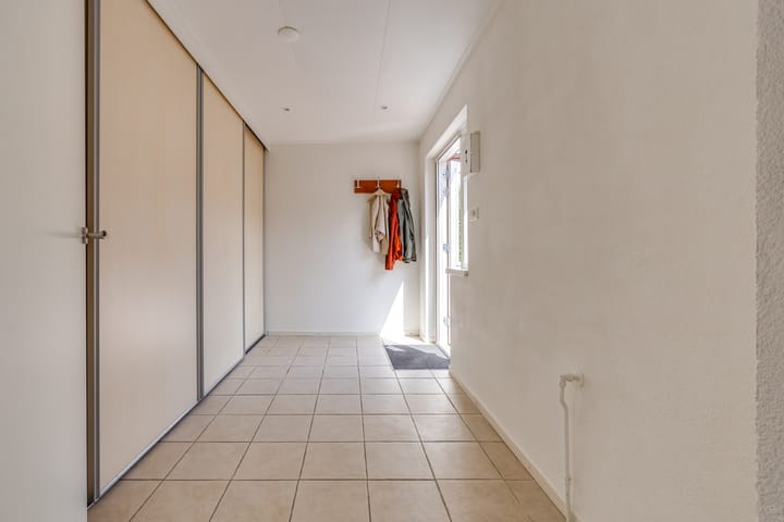 Photo 10 of Beatrixstraat 11