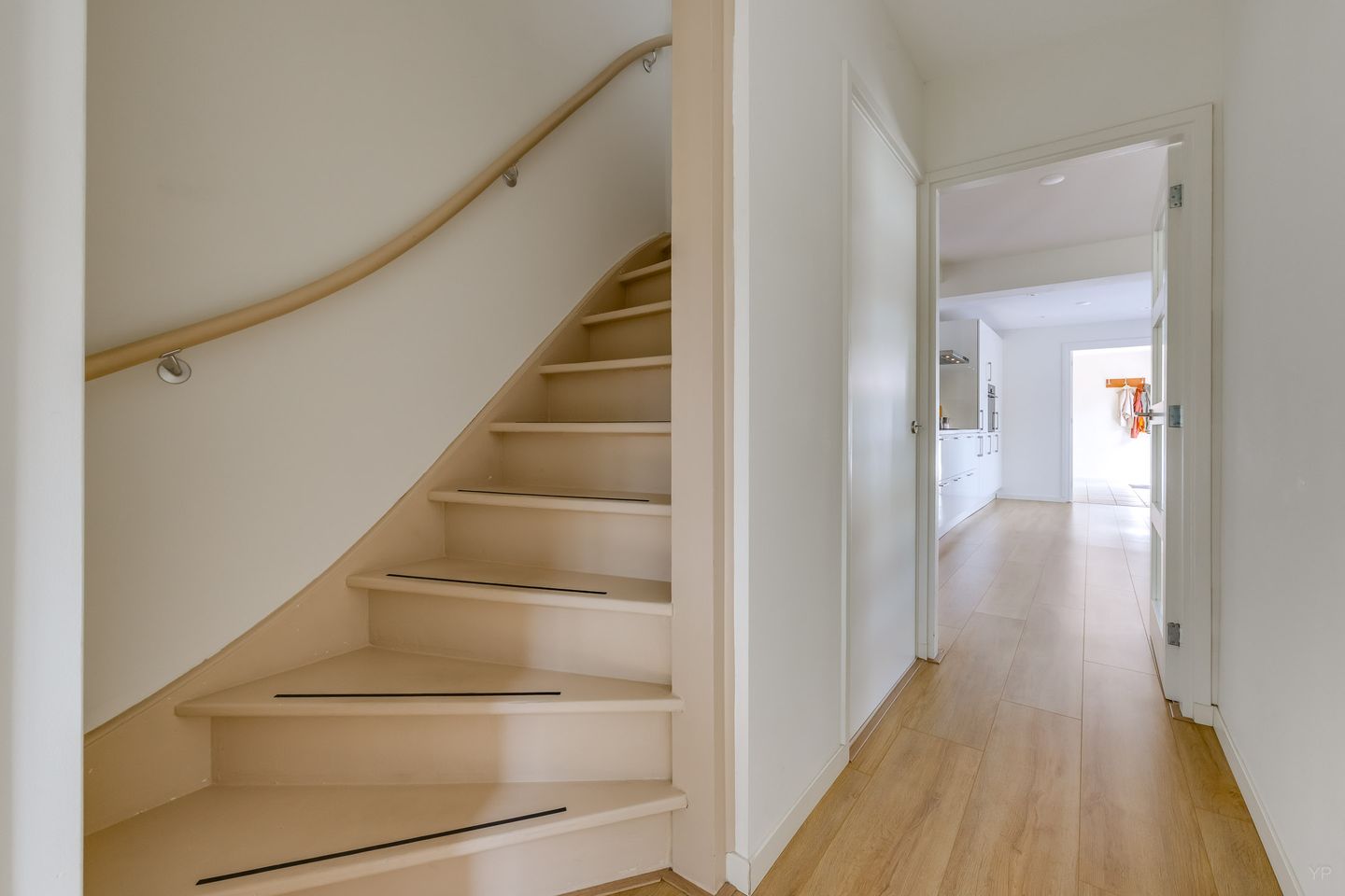 Foto 14 van Beatrixstraat 11