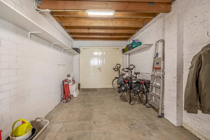 Foto 10 van Arnoldus Janssenstraat 8