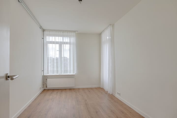 Foto 12 van Stuart Millstraat 9