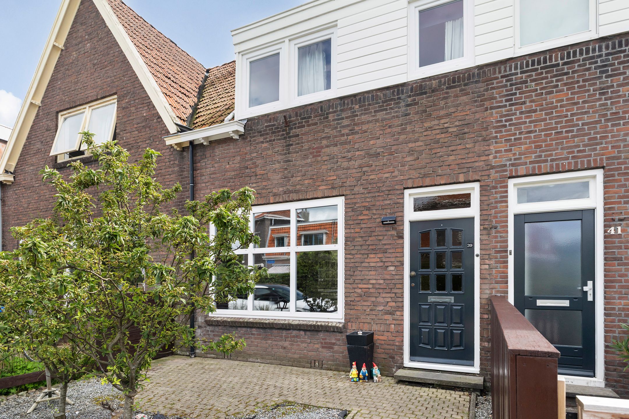 Photo 9 of Carel van Manderstraat 39