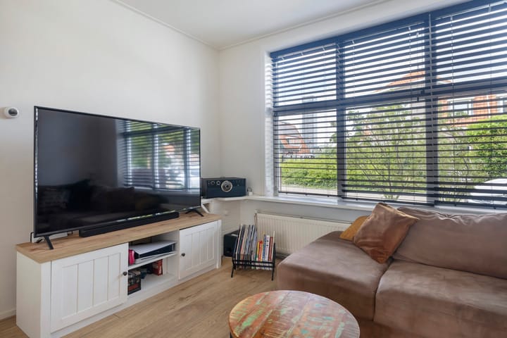 Foto 15 van Carel van Manderstraat 39