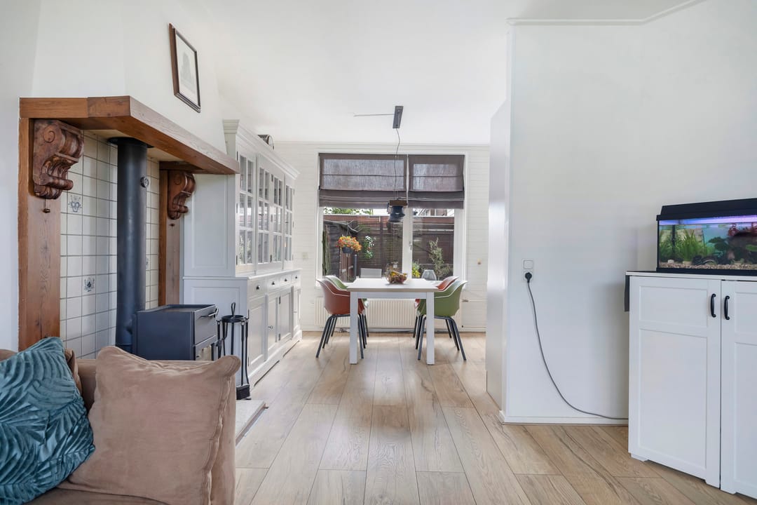 Photo 16 of Carel van Manderstraat 39