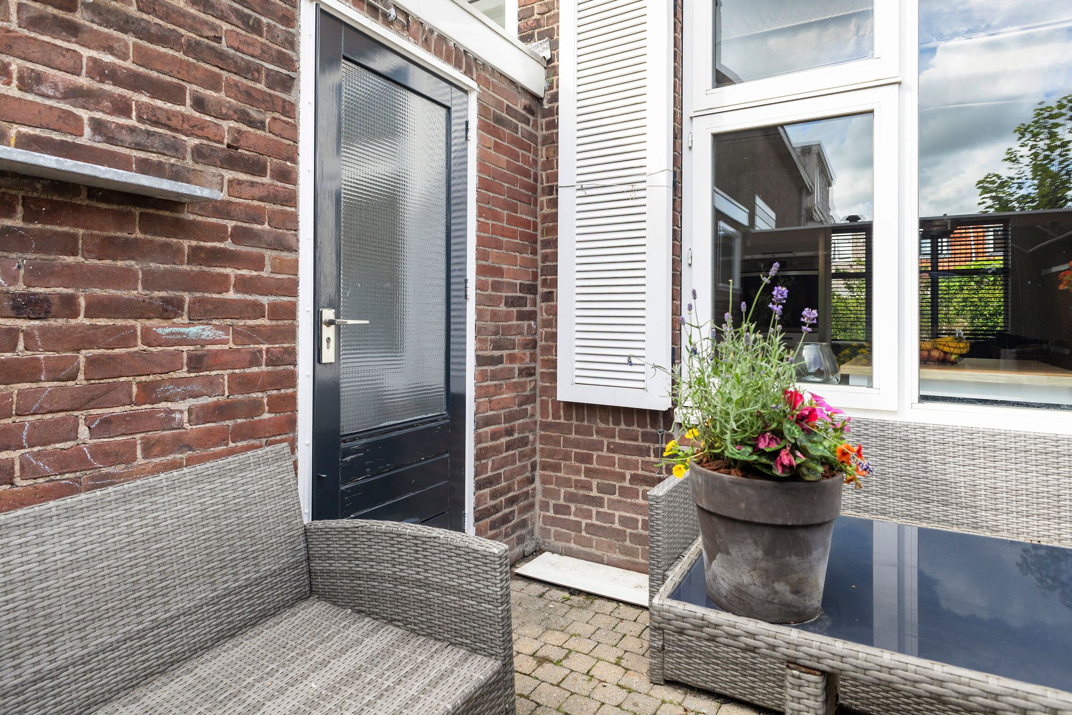 Photo 21 of Carel van Manderstraat 39