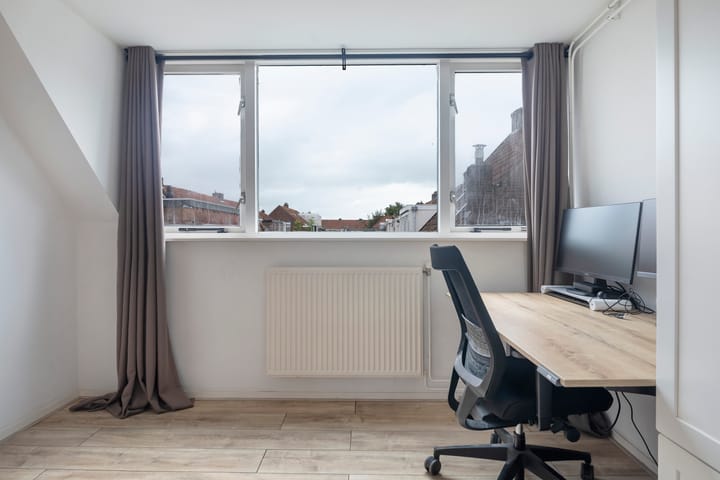 Foto 34 van Carel van Manderstraat 39