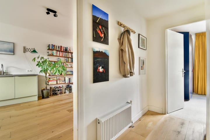 Photo 15 of Admiraal De Ruijterweg 423-2