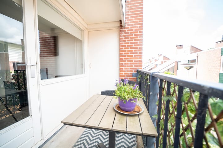 Foto 30 van Azalea 9