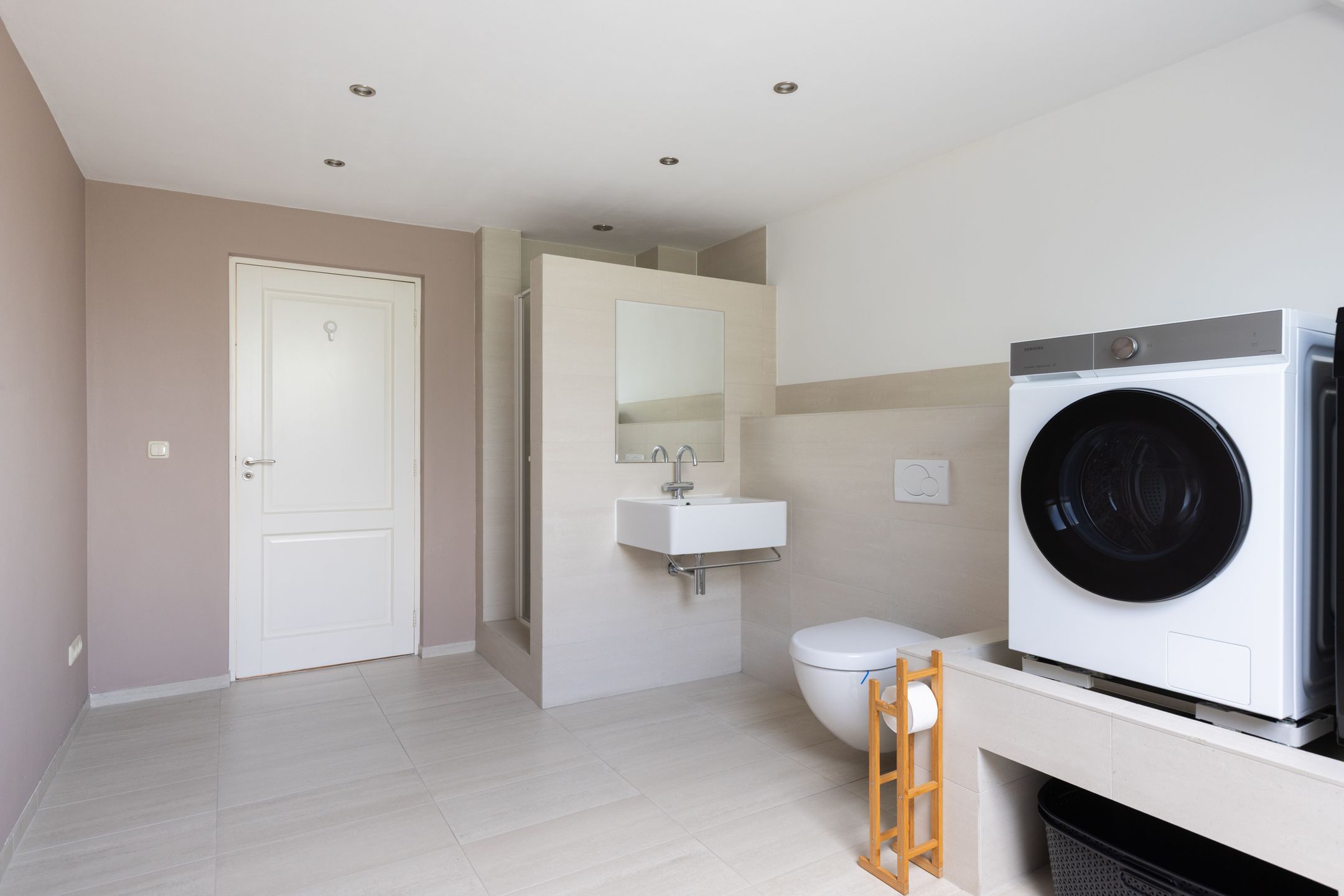 Photo 45 of Roosbergseweg 2