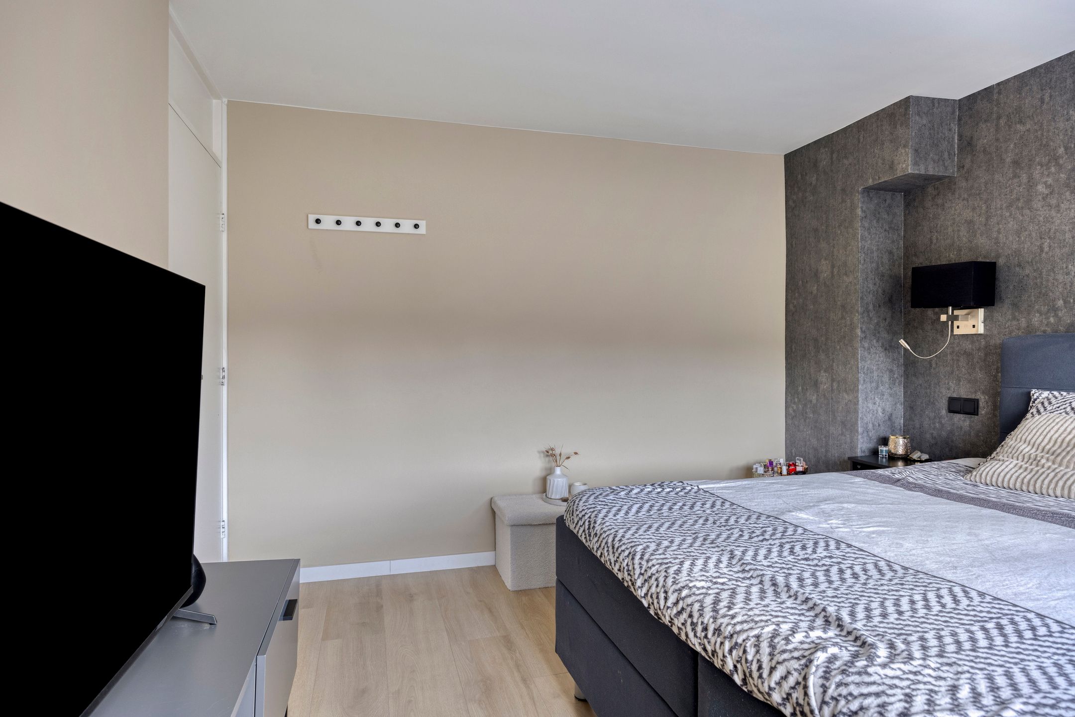 Foto 21 van Tjerk Hiddesstraat 8