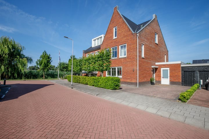 Photo 54 of Koningsoever 3