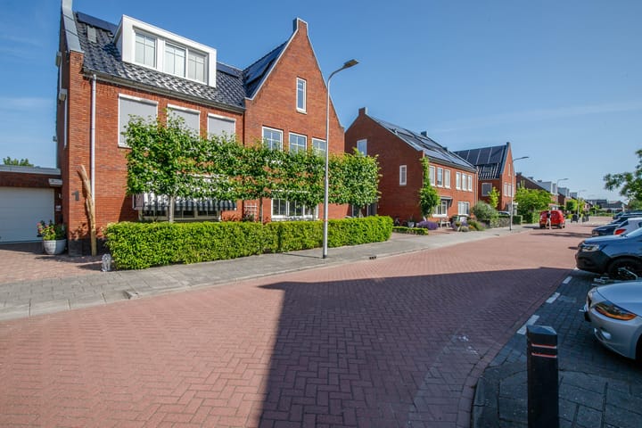 Photo 55 of Koningsoever 3