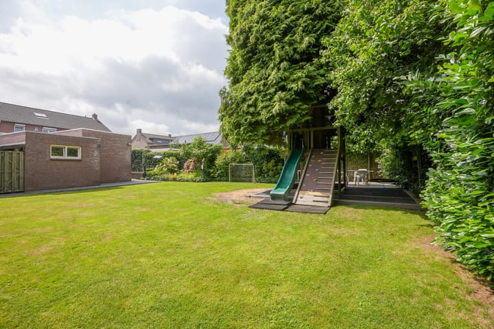 Foto 35 van Sterre der Zeestraat 9