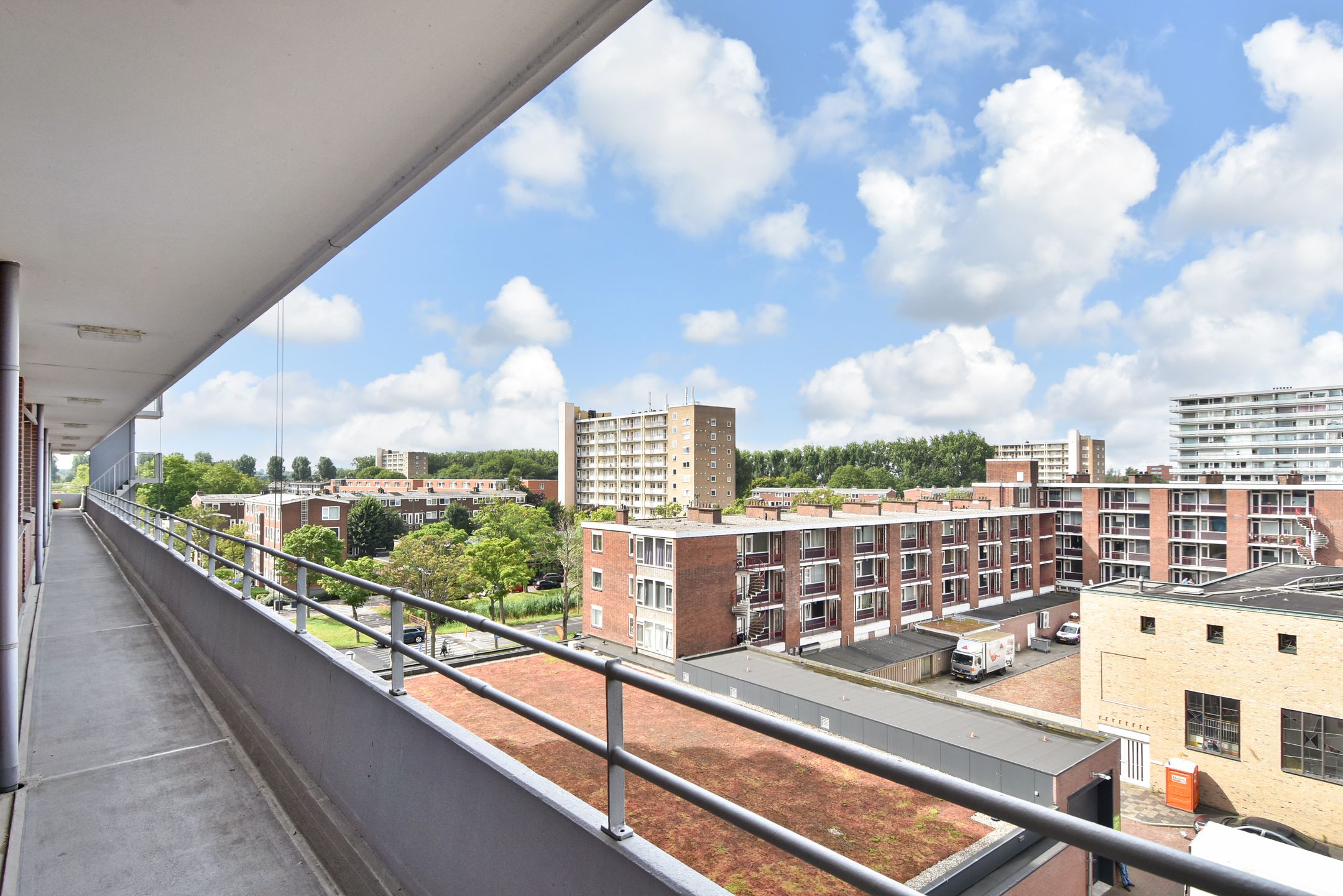 Photo 6 of Van Adrichemstraat 125