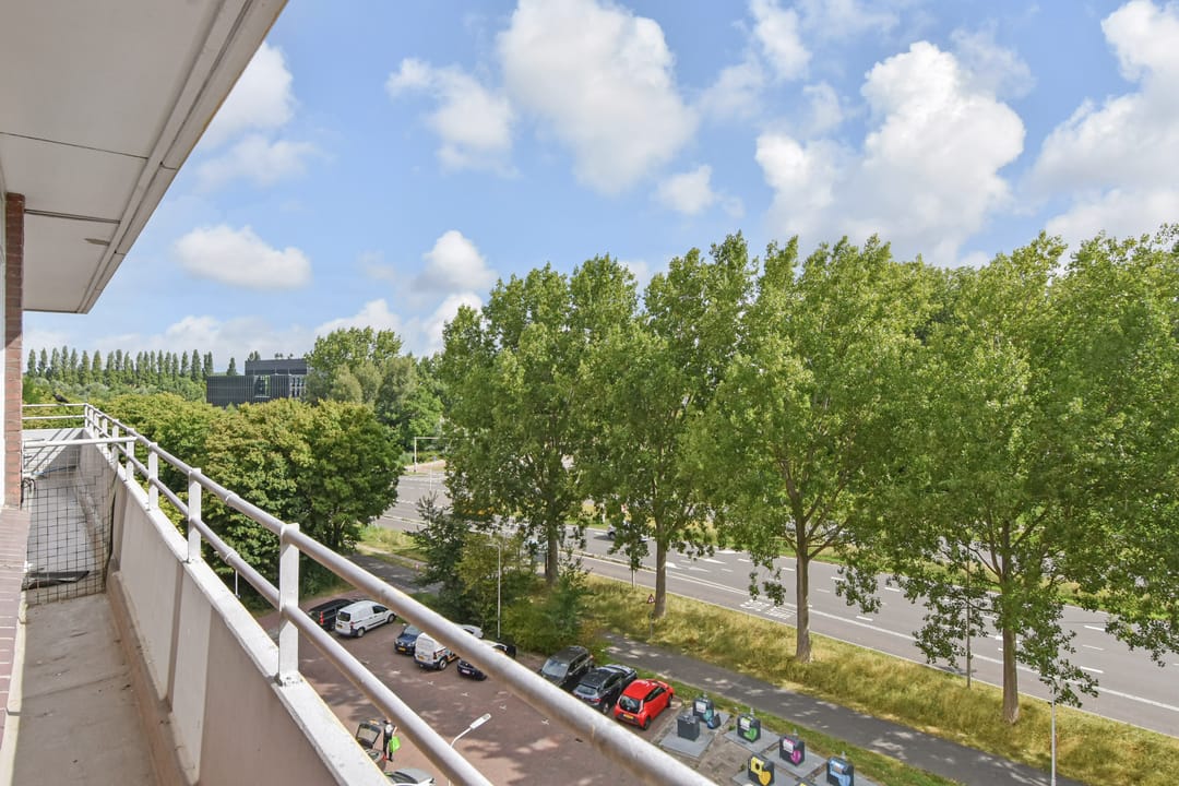 Photo 26 of Van Adrichemstraat 125