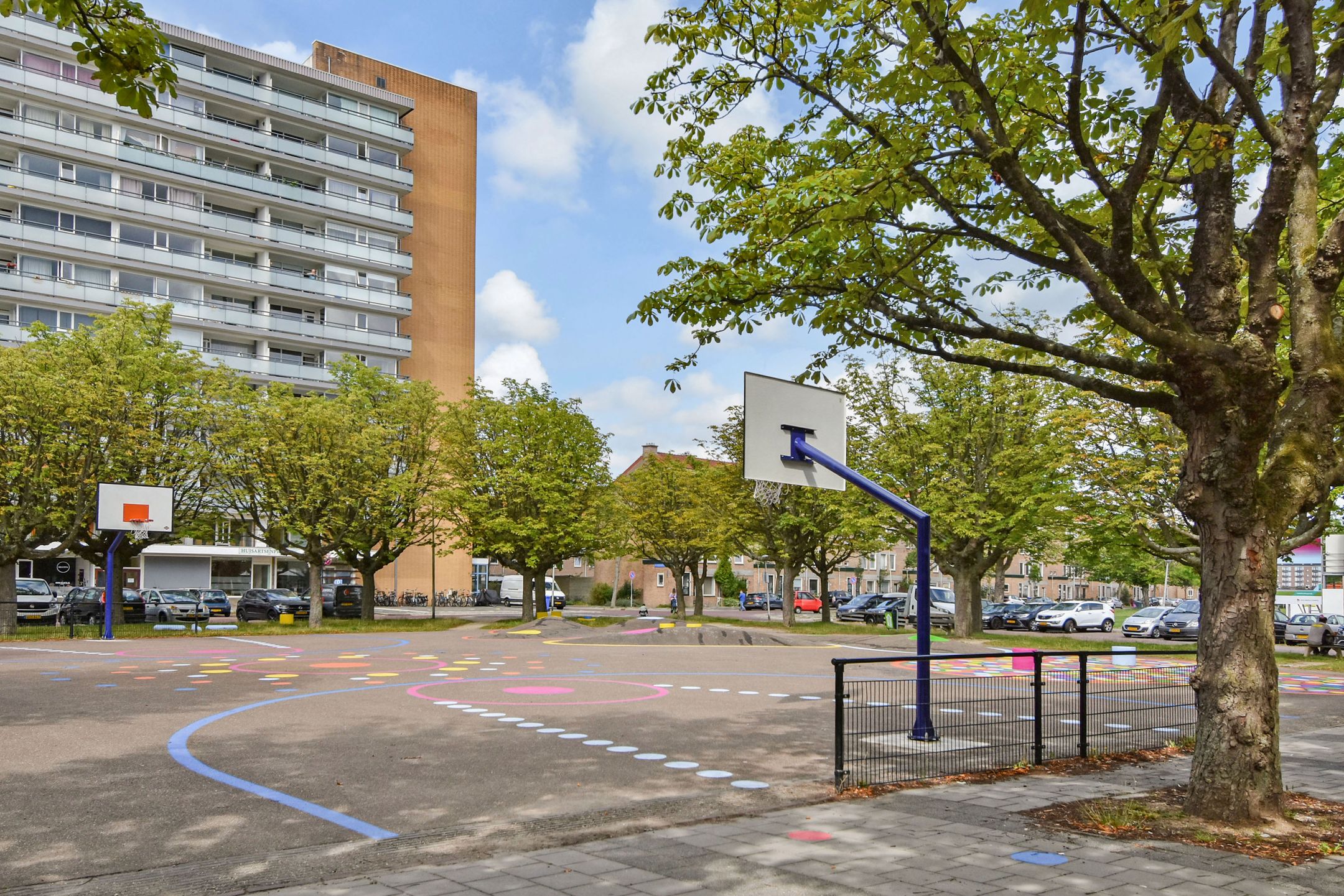 Photo 30 of Van Adrichemstraat 125