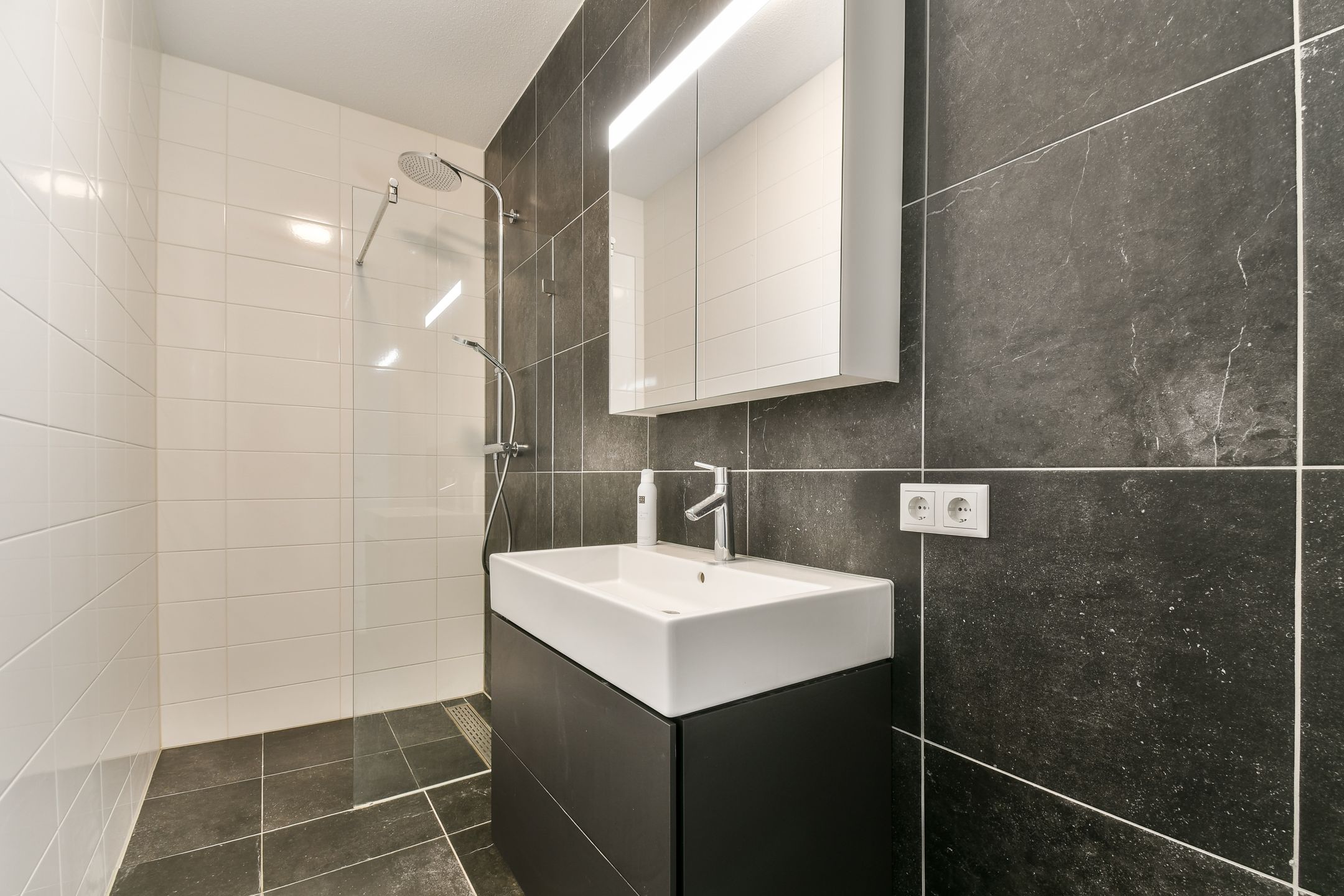 Foto 15 van Rosestraat 1191