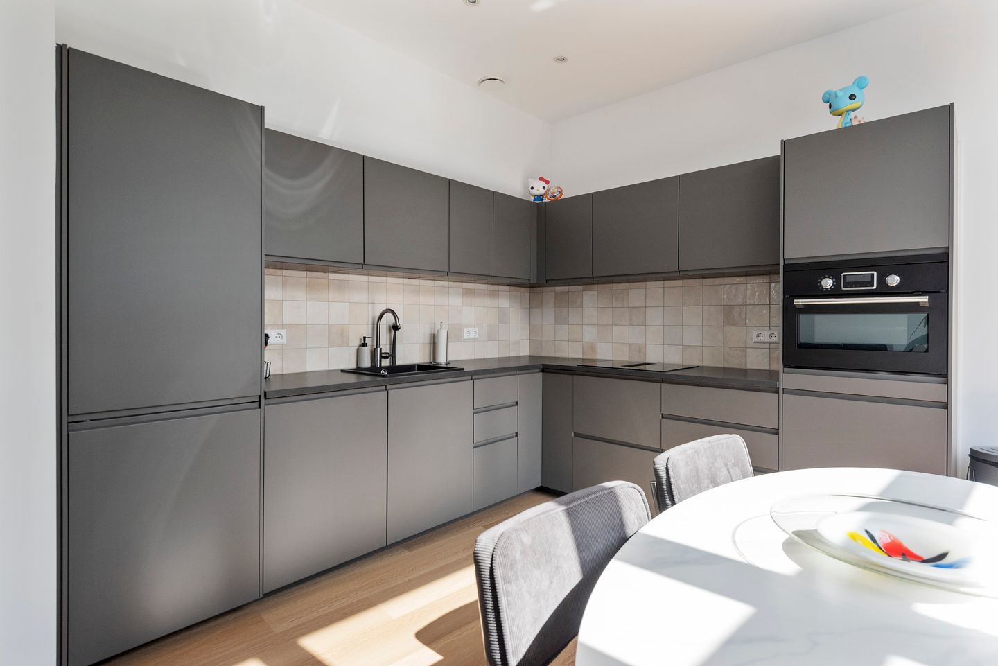 Foto 5 van Haltestraat 27-A