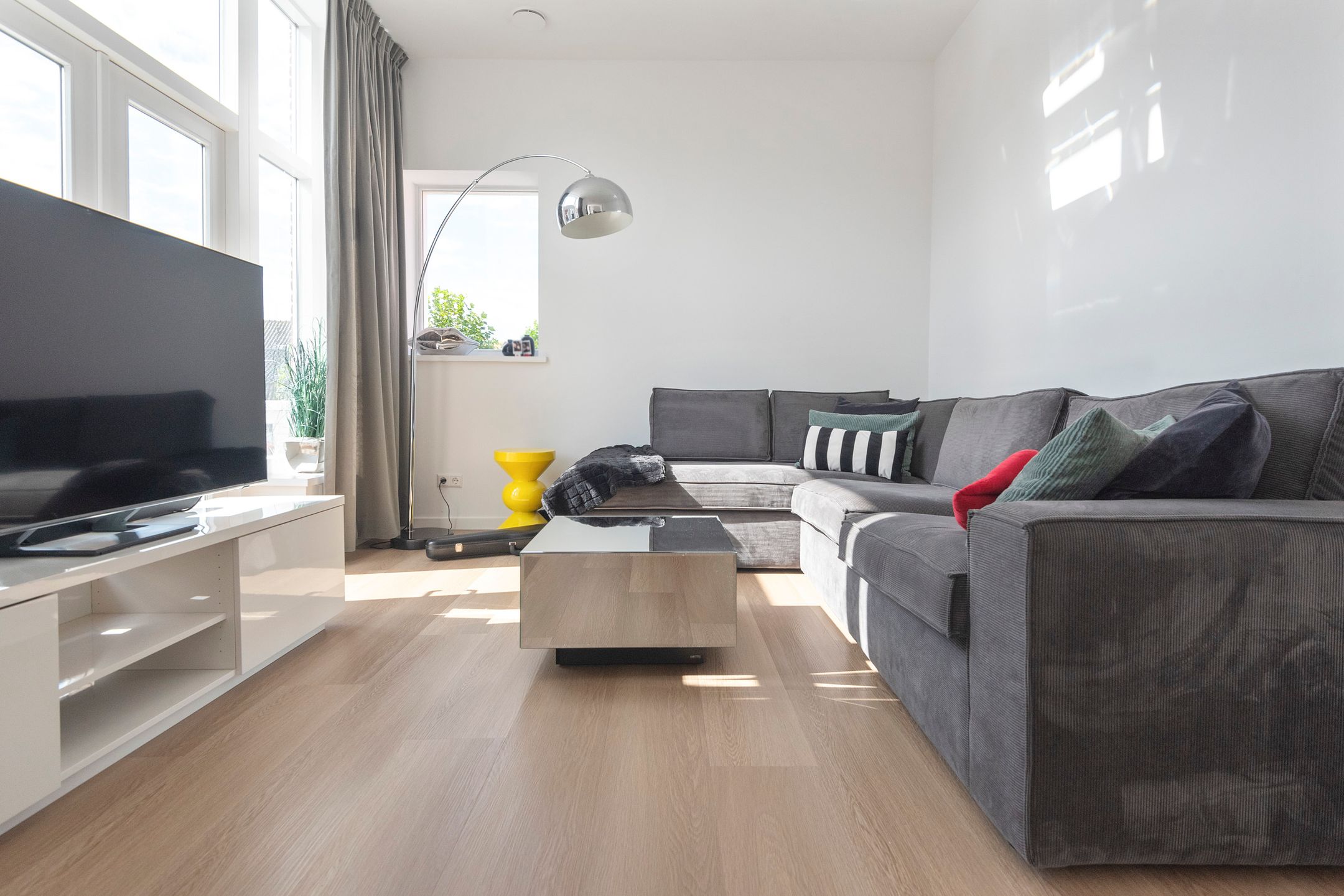 Foto 12 van Haltestraat 27-A