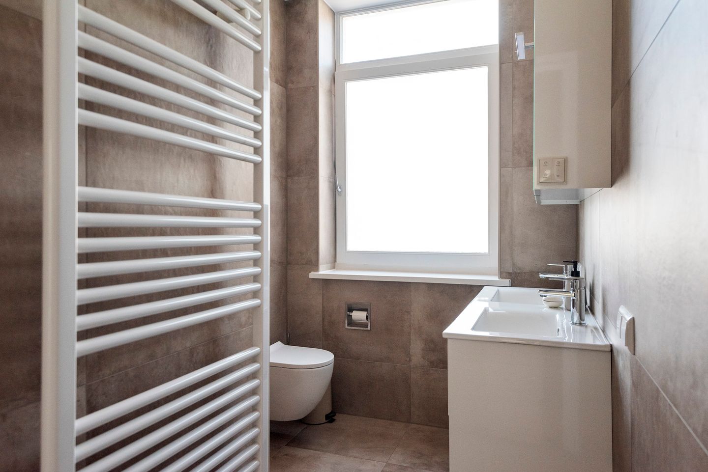 Foto 25 van Haltestraat 27-A