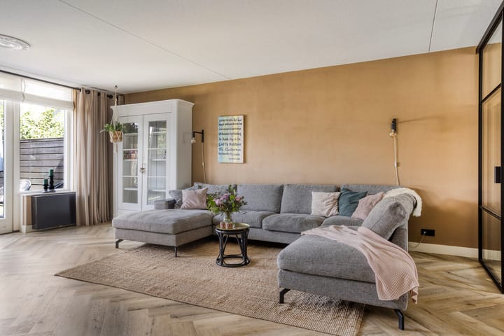 Foto 14 van Hoefsmid 33