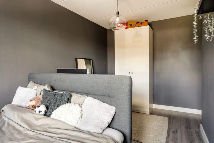 Foto 28 van Hoefsmid 33