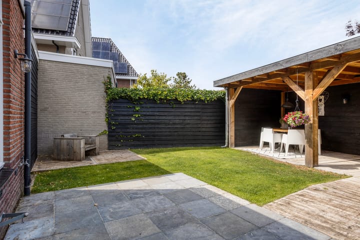 Foto 42 van Hoefsmid 33