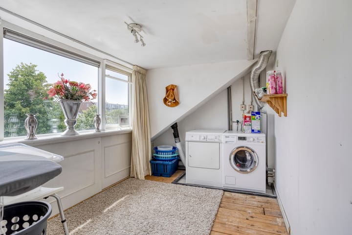 Foto 32 van Van Houtenstraat 19