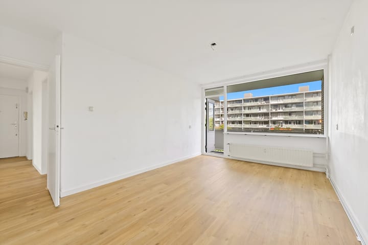 Photo 13 of Spechtlaan 301