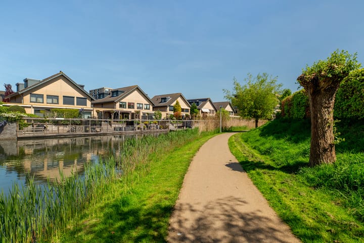 Foto 2 van Wolvenburg 112