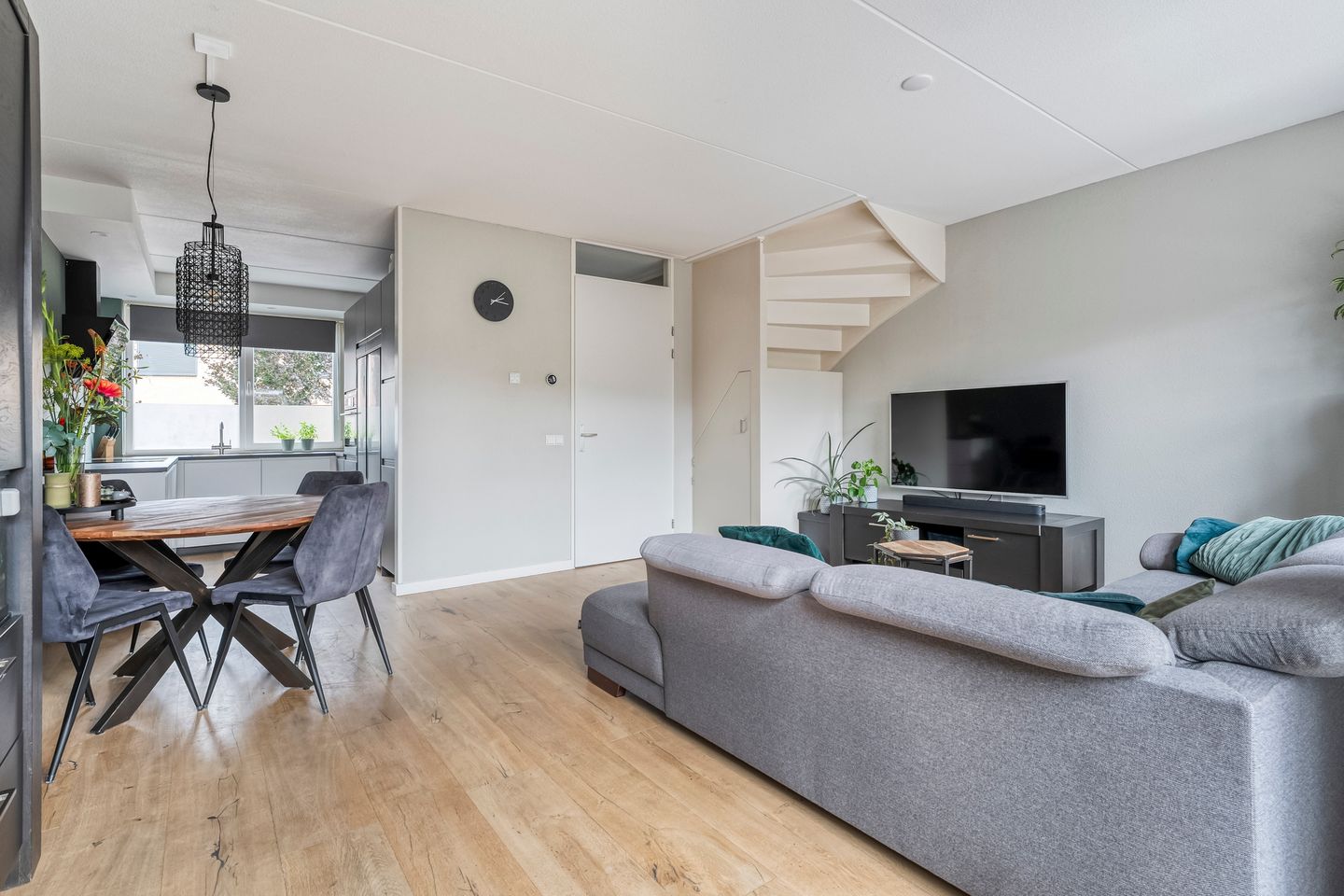 Foto 10 van Oosterveen 20