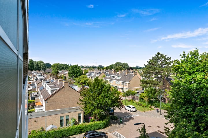 Foto 33 van Spechtlaan 363