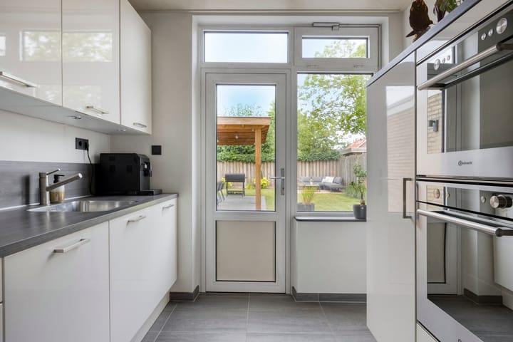 Foto 12 van Demerstraat 6