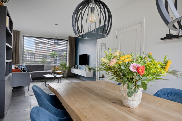 Foto 15 van Demerstraat 6