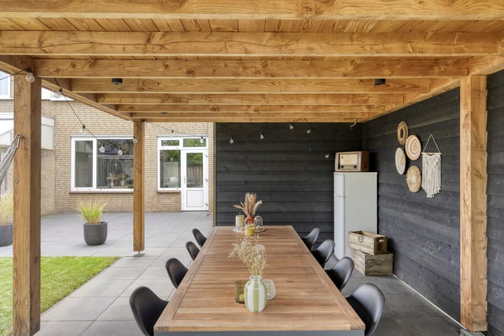 Foto 28 van Demerstraat 6