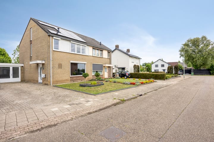 Foto 33 van Demerstraat 6