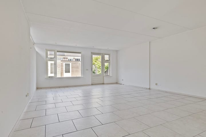 Photo 3 of Forsythiastraat 37