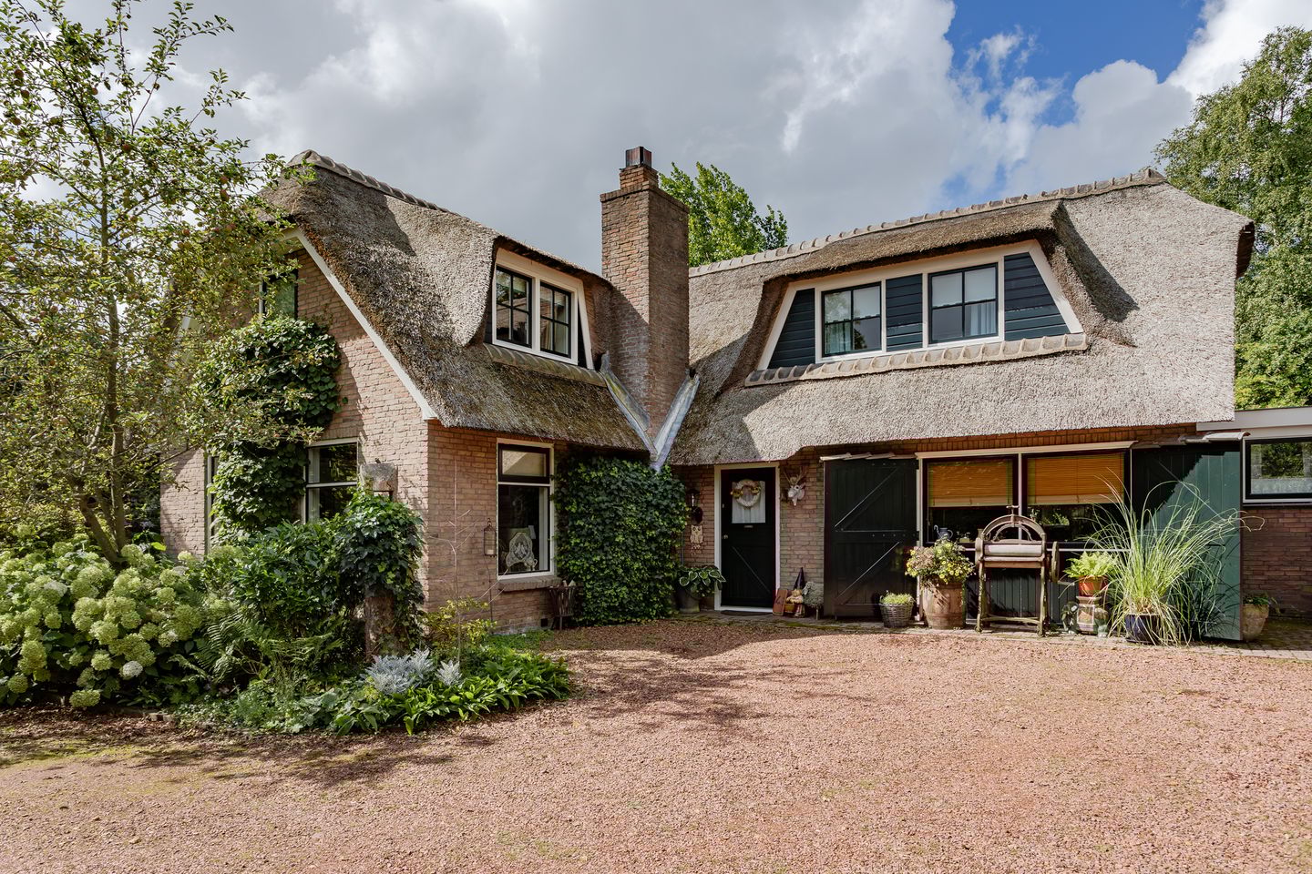 Foto 1 van Stroet 43