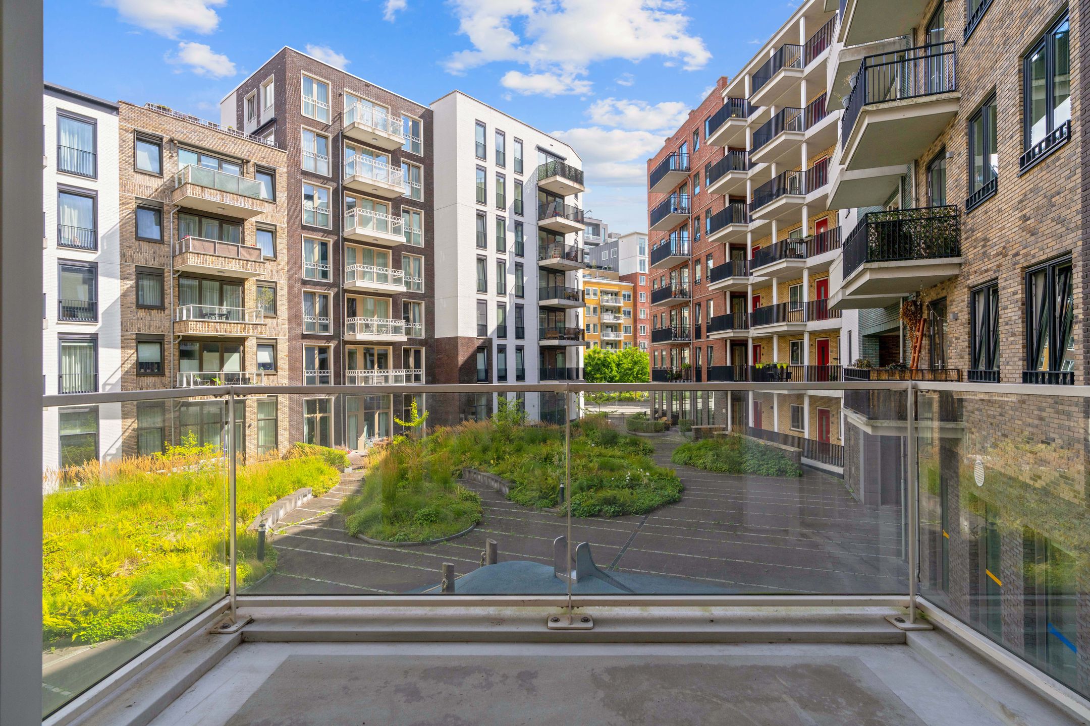 Photo 24 of Willem Dudokhof 109