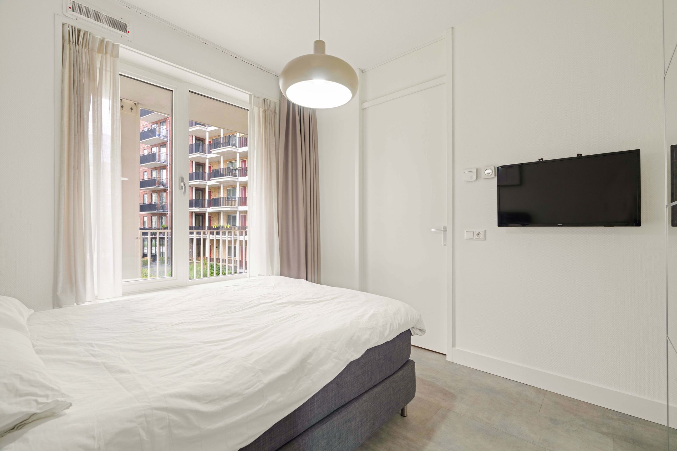 Photo 18 of Willem Dudokhof 109