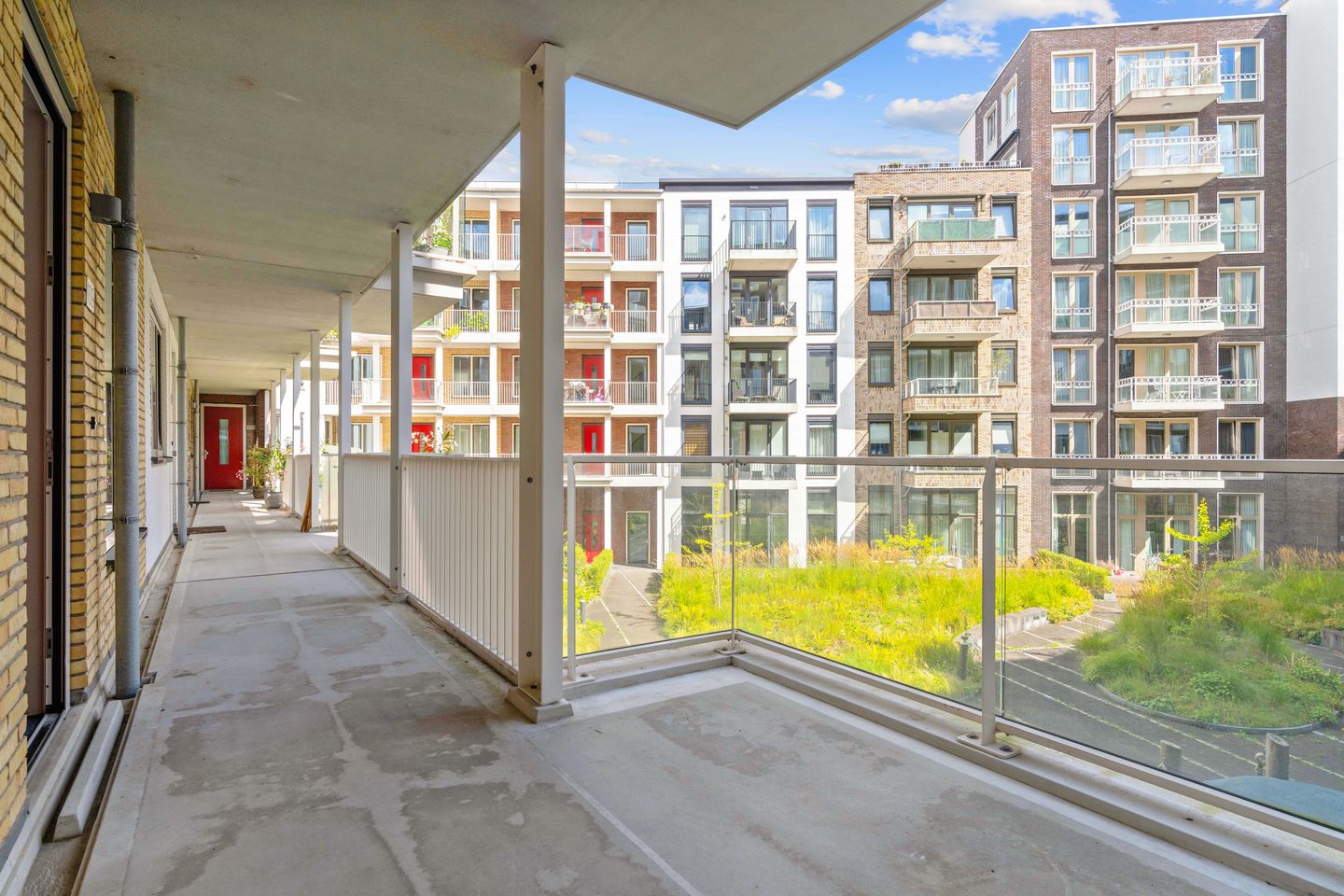 Photo 25 of Willem Dudokhof 109