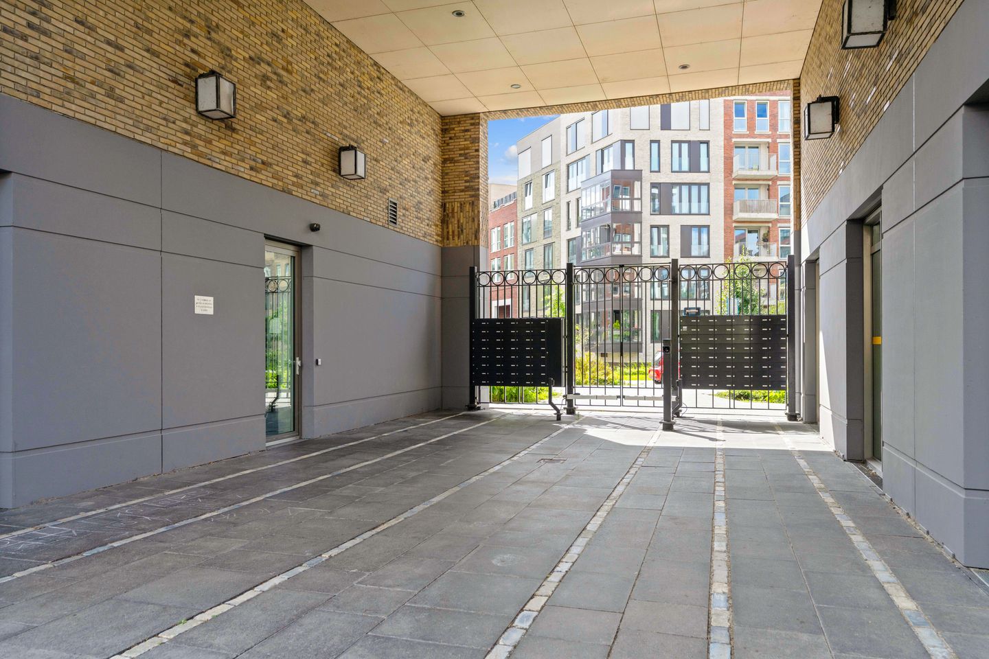 Photo 29 of Willem Dudokhof 109