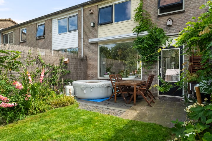 Foto 4 van Kruiszwin 4418