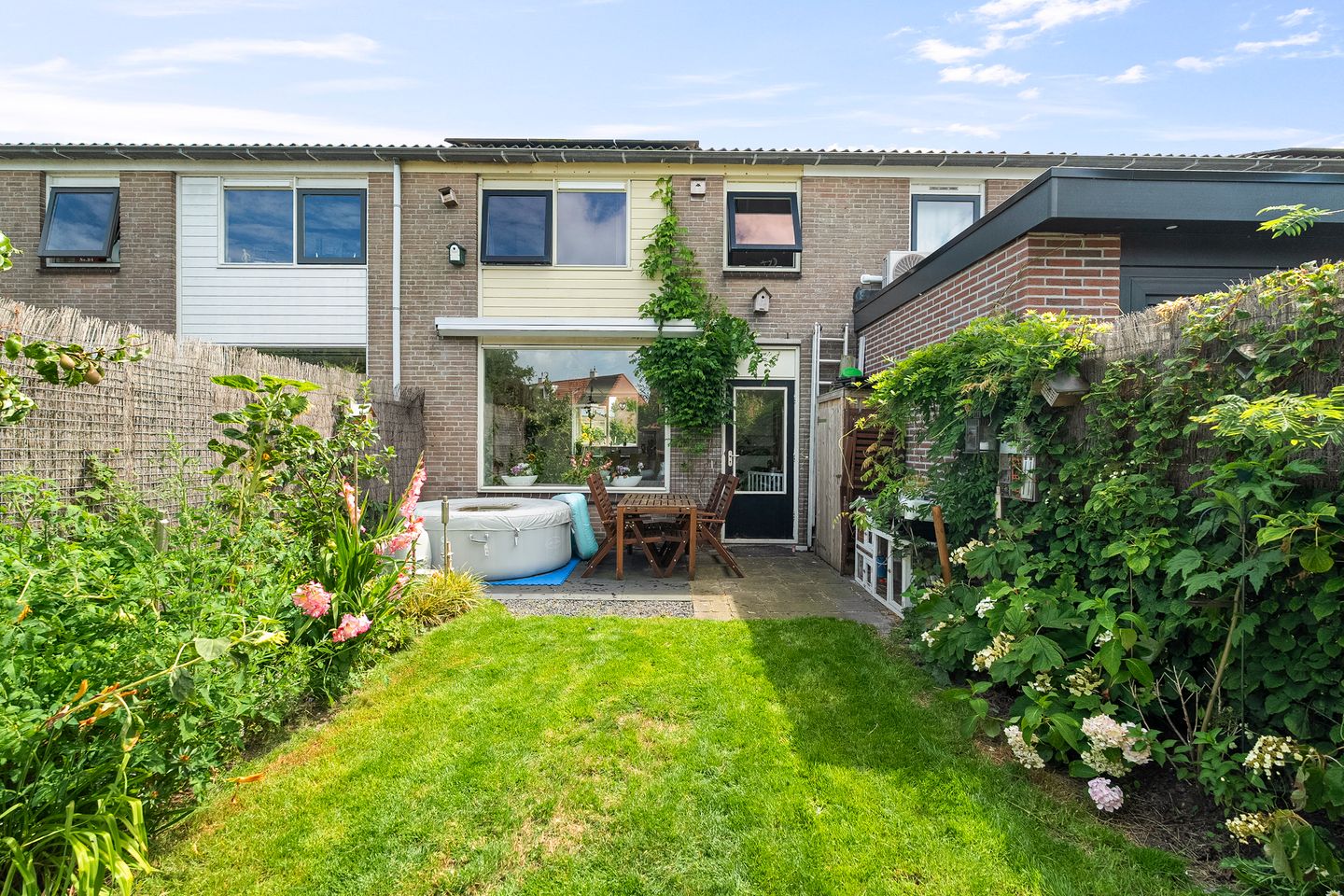 Photo 25 of Kruiszwin 4418