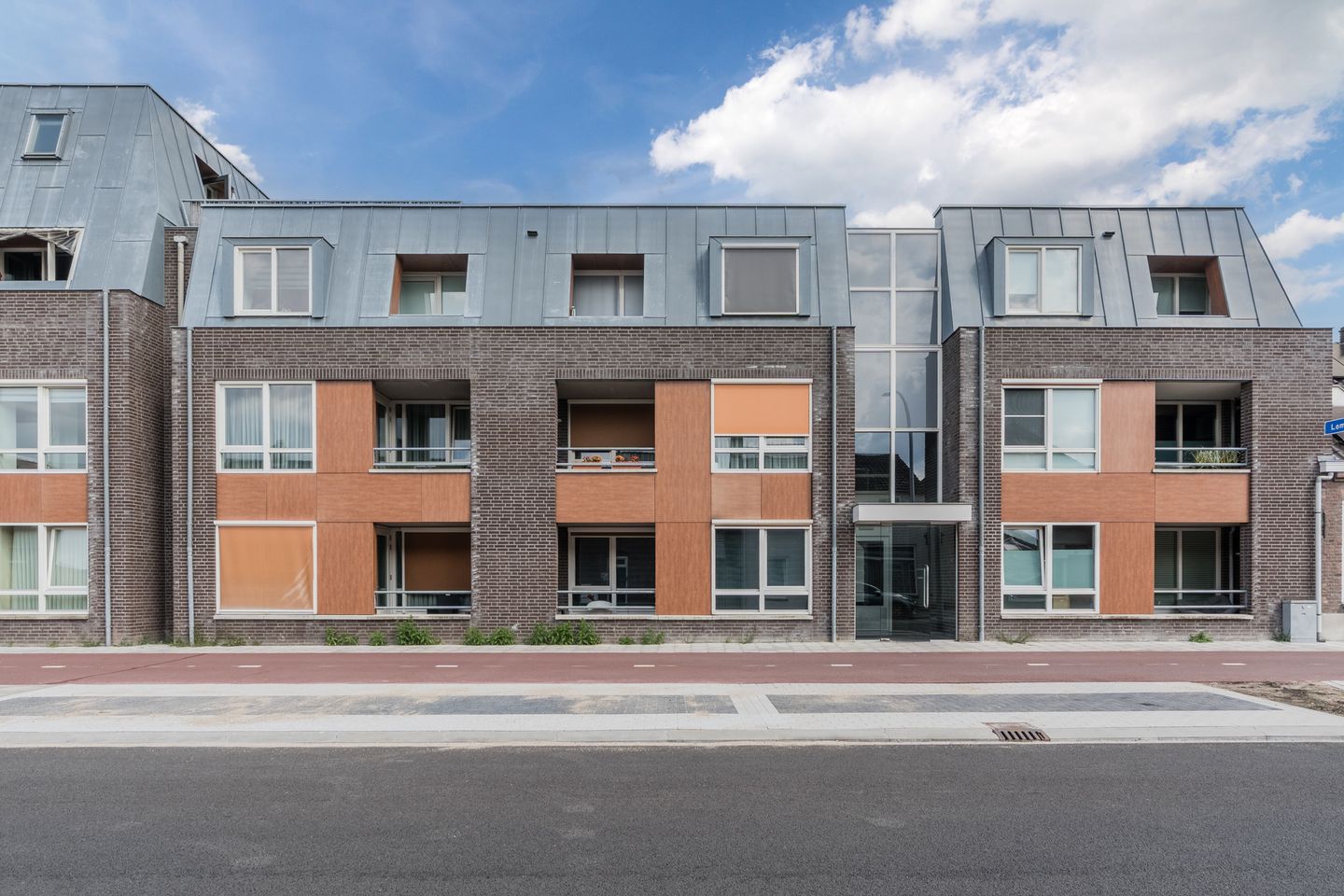 Foto 1 van Lombok 11