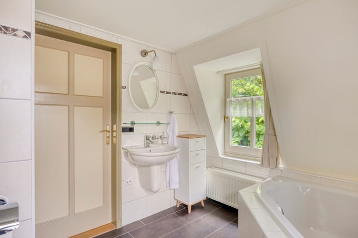 Foto 38 van St. Cornelisstraat 13