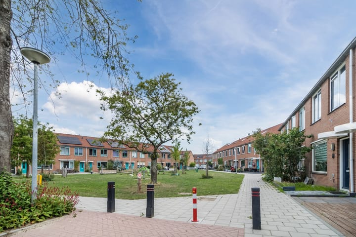 Foto 2 van Von Weberplantsoen 14