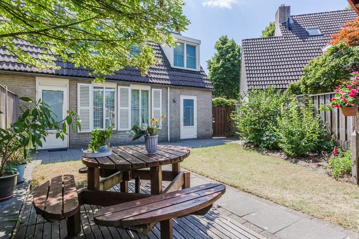 Foto 27 van Klaproos 8